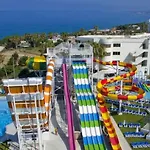 Leonardo Laura & Splash 4*
