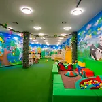 Resort Leonardo Laura & Splash 4*
