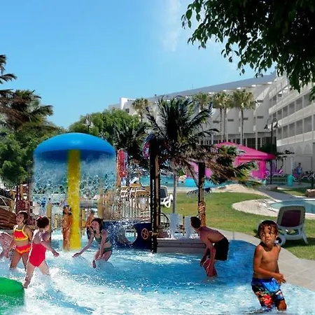 Leonardo Laura & Splash 4*