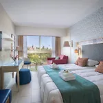 Resort Leonardo Laura & Splash 4*