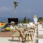 Leonardo Laura & Splash Resort Klorakas