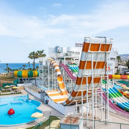 Leonardo Laura & Splash Resort 4*