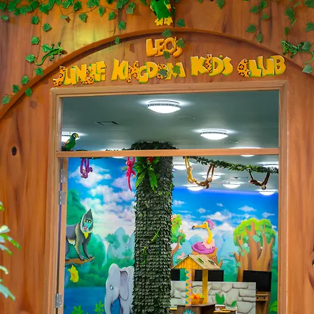 Leonardo Laura & Splash Klorakas