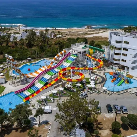Resort Leonardo Laura Beach&splash Klorakas
