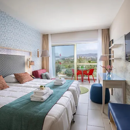 Resort Leonardo Laura & Splash Klorakas