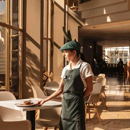 Leonardo Laura & Splash Rezort