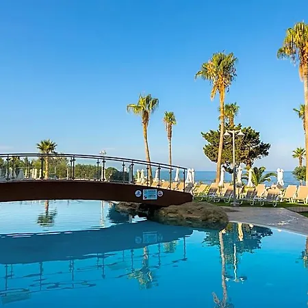 Leonardo Laura & Splash