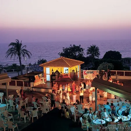 리조트 Leonardo Laura & Splash