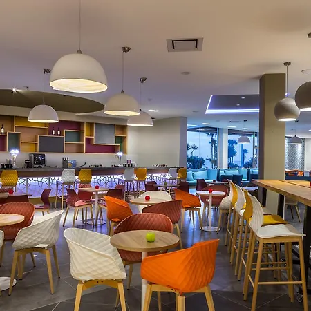 Resort Leonardo Laura & Splash