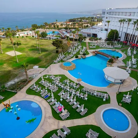 Leonardo Laura & Splash 4* Klorakas