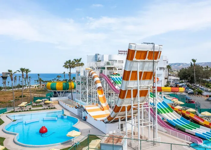 Leonardo Laura & Splash Resort 4*