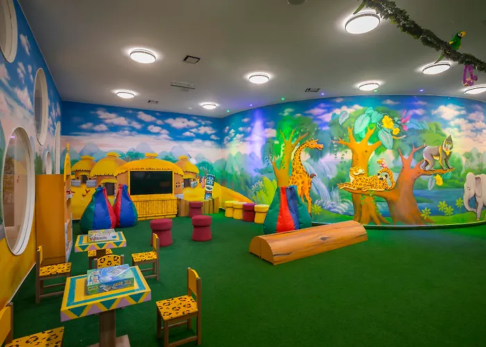 Resort Leonardo Laura Beach&splash