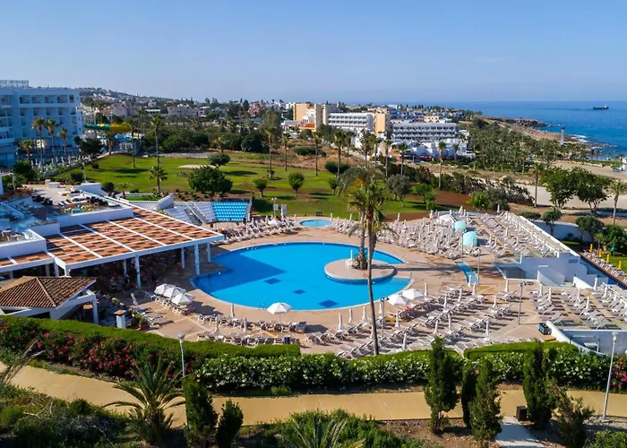 Resort Leonardo Laura & Splash Klorakas