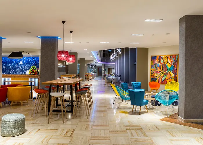 Leonardo Laura Beach&splash Resort Klorakas