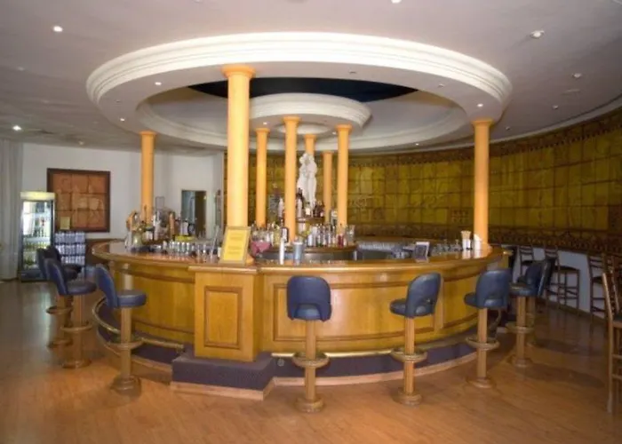 Leonardo Laura & Splash Resort