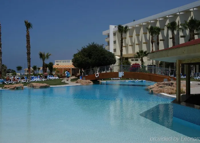 Leonardo Laura Beach&splash Klorakas