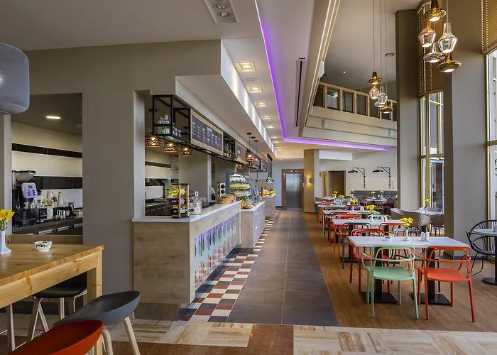 Rezort Leonardo Laura & Splash