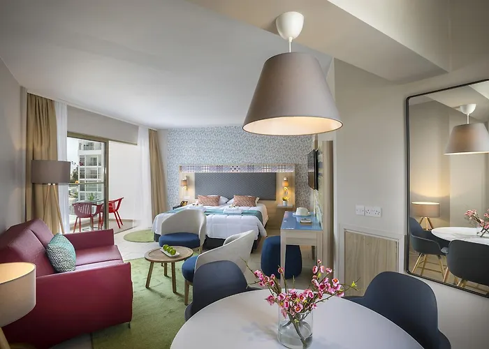 Resort Leonardo Laura Beach&splash 4*